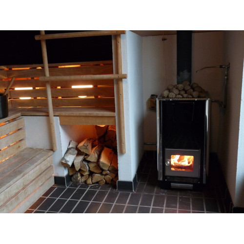 Vedeldade Misa 11208 är snyggast och är bevisligen effektivast, ingen värmer din bastu snabbare